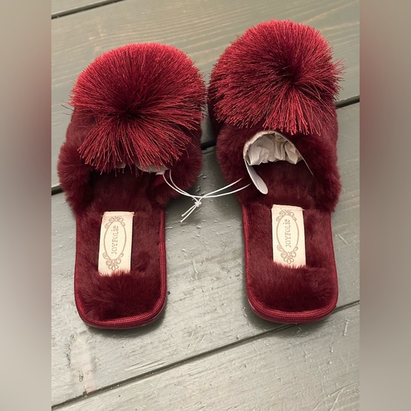 Joyfolie Tia Pom Girls Slippers - Picture 3 of 9